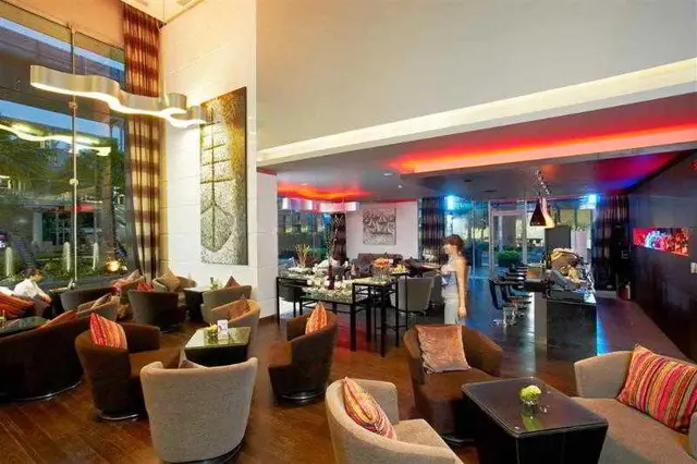 Four Points by Sheraton Bangkok Ploenchit