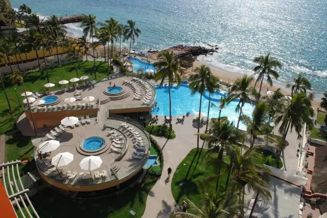 Sunset Plaza Beach Resort Puerto Vallarta AI