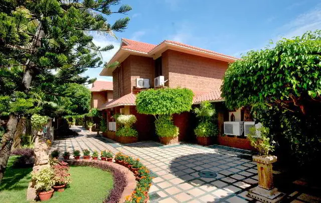 Mayfair Heritage Puri