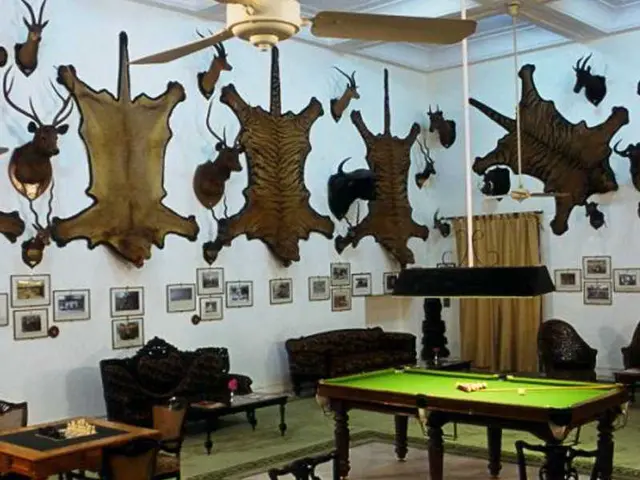 Laxmi Niwas Palace