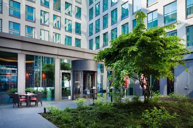 Radisson Hotel Brussels Centre Midi
