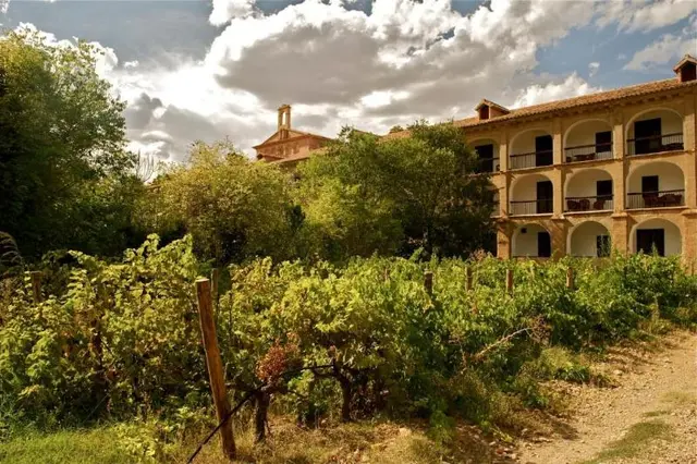 Monasterio De Piedra