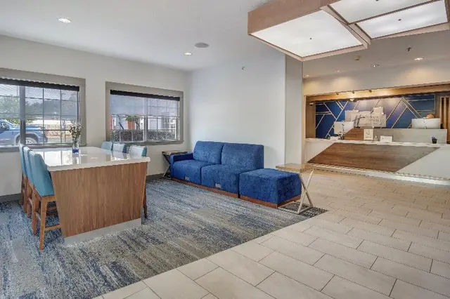 Holiday Inn Express Portland East - Troutdale