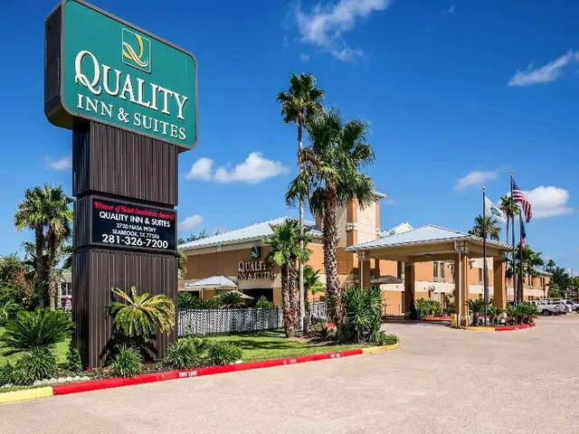 Quality Inn & Suites Seabrook- NASA- Kemah
