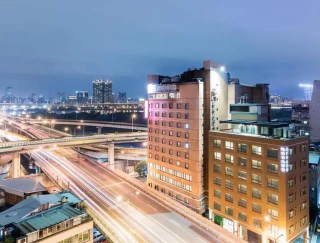 Riverview Taipei