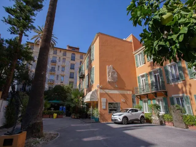 Hotel Oasis