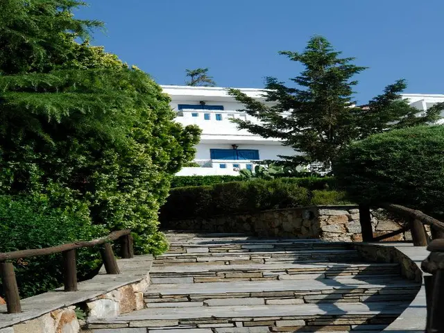 Agionissi Resort