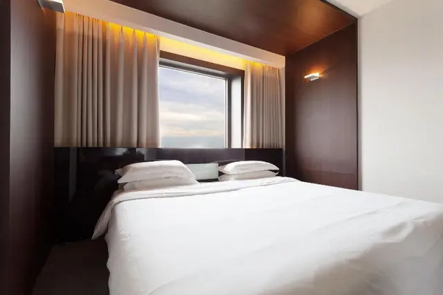 The Riverside Hotel