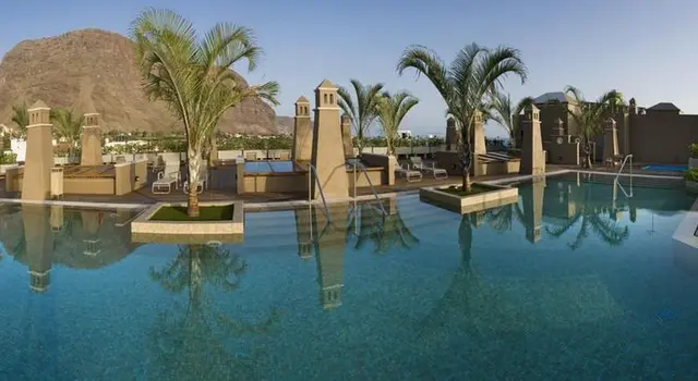Hotel Playa Calera