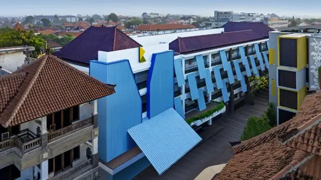 Kampi Hotel Legian