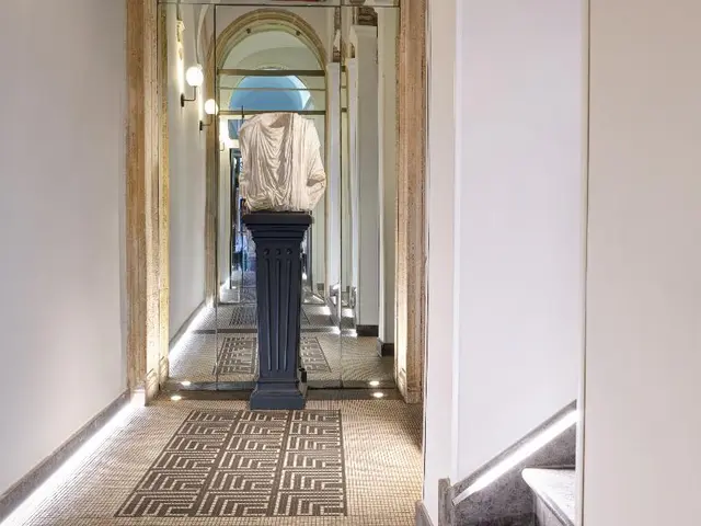 Navona Palace Collection
