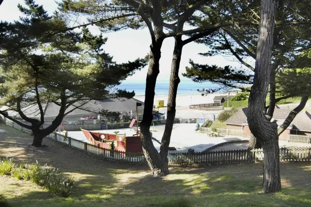 The Riviera Hotel & Holiday Apartments