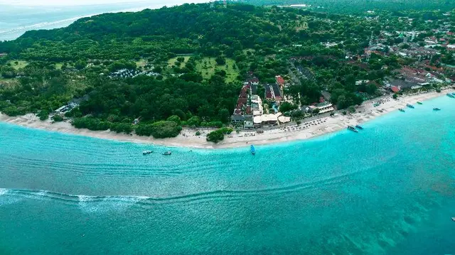 Kokomo Resort