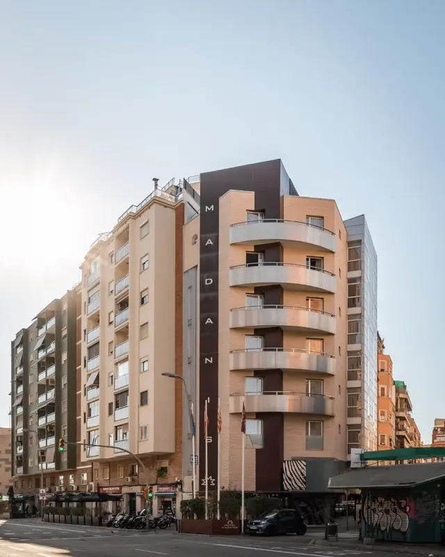 Madanis Hotel