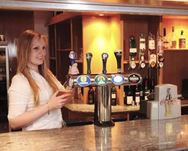 Parkside International Hotel