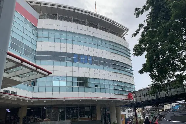 Hotel Glodok Plaza by ZUZU