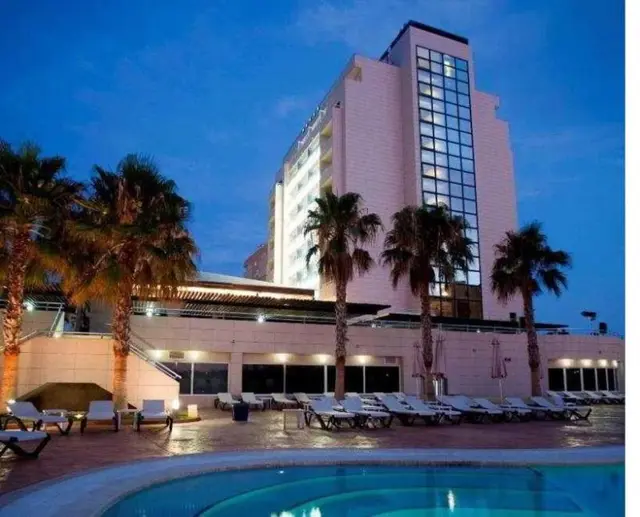 4US LA MANGA VIP HOTE