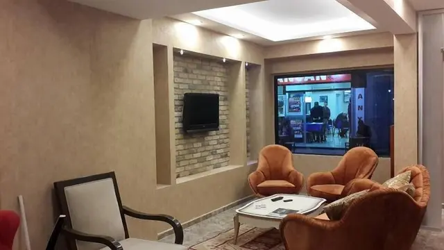 Antikhan Hotel