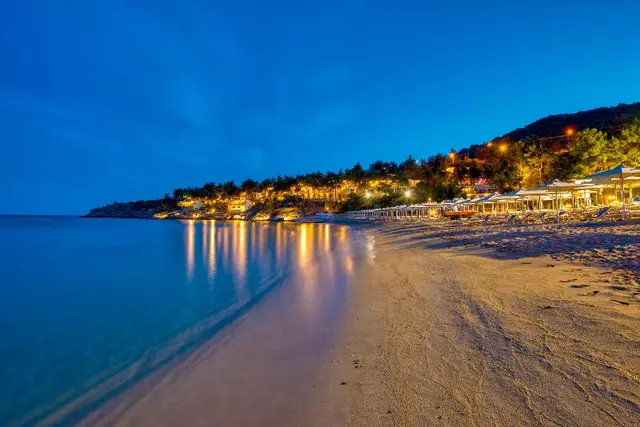 Tosca Beach