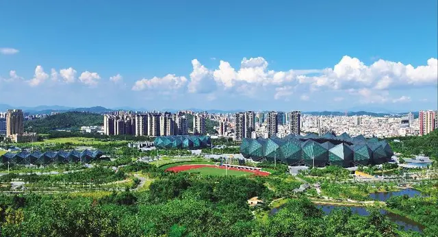 Crowne Plaza Hotel Shenzhen Longgang City Centre