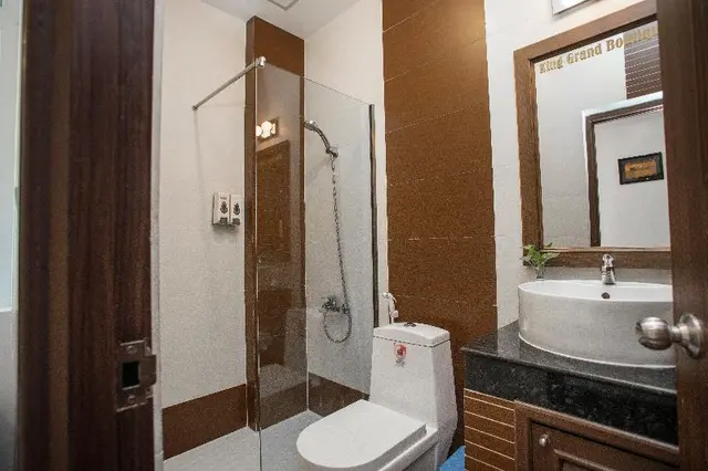 King Grand Boutique Hotel
