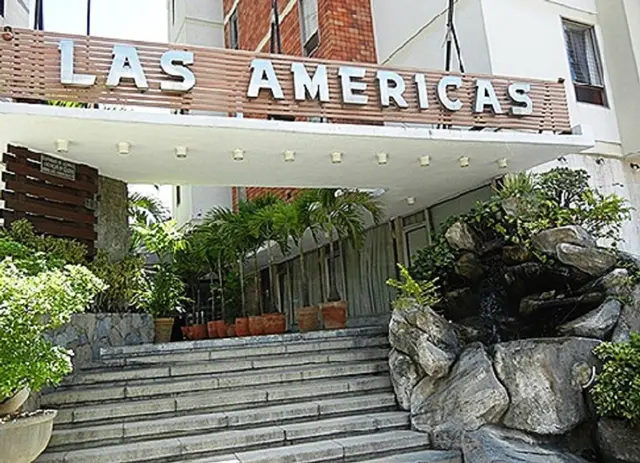 Las Americas