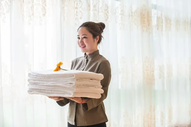 Vienna Hotel (Shanghai Hongqiao Airport Jiuxing)