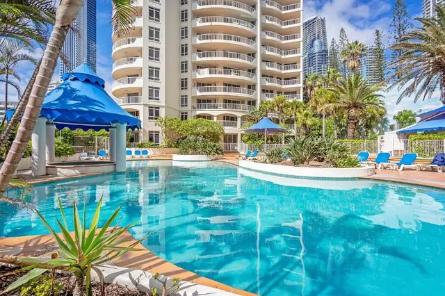 BreakFree Moroccan Surfers Paradise