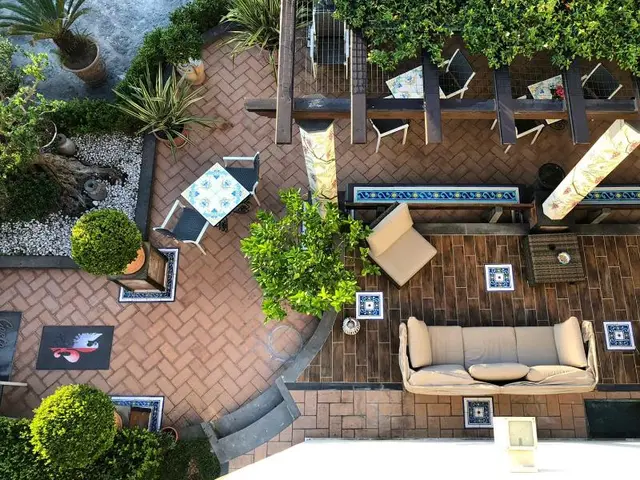 Costa Hotel