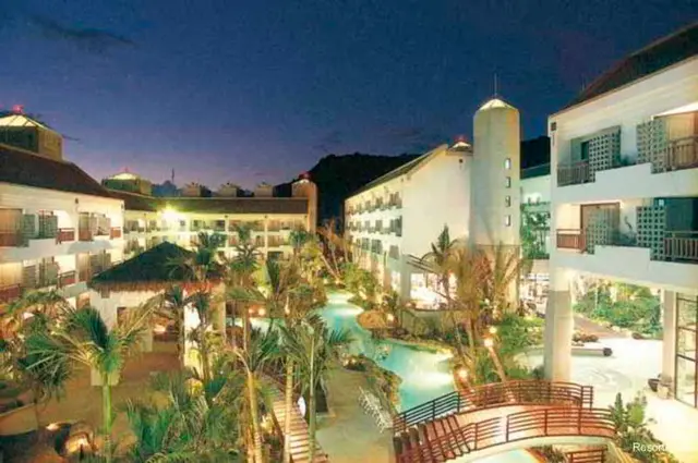 Yoho Beach Resort & Club