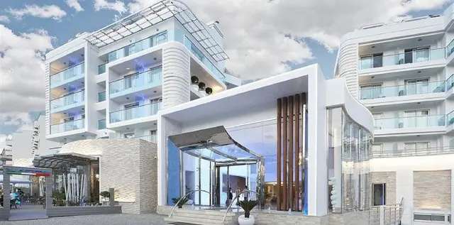 Blue Bay Platinum Hotel