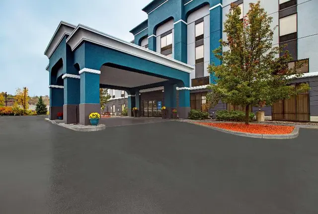 Hampton Inn & Suites Syracuse Dewitt