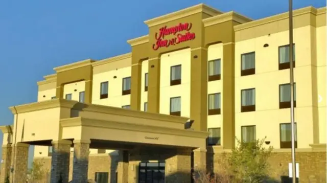 Hampton Inn&Suites Hilton Dallas I30 Cockrell Hill