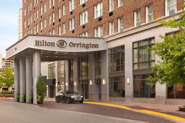 Hilton Orrington/Evanston