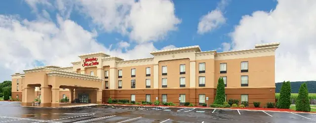 Hampton Inn & Suites Lamar