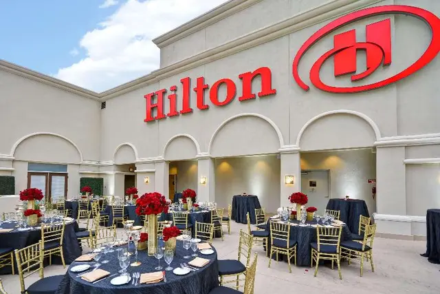 Hilton Checkers Los Angeles