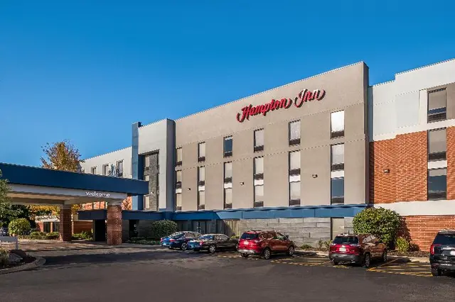 Hampton Inn McHenry