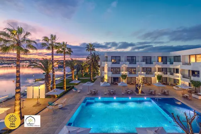 Dawliz Resort & Spa