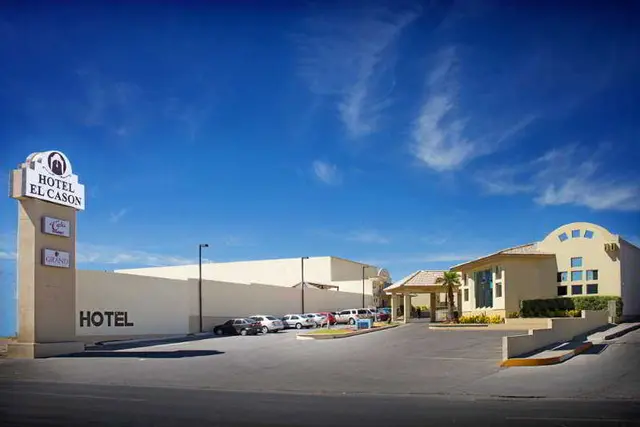 El Cason & Suites
