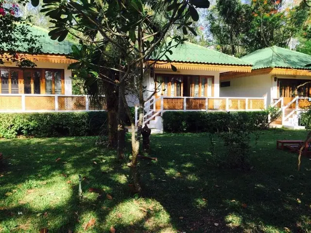 Ruen Thai Rim Haad Rayong