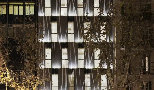 Ako Suite