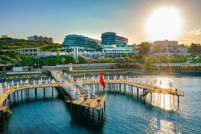 Vikingen Infinity Resort & Spa