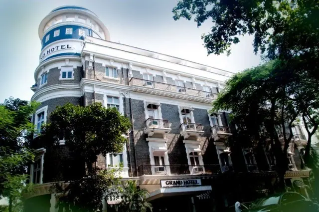 Grand Hotel, Ballard Estate