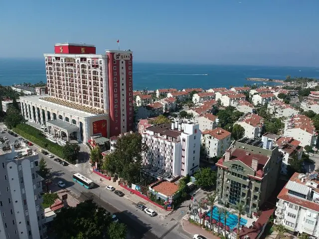 Lara Park Hotel