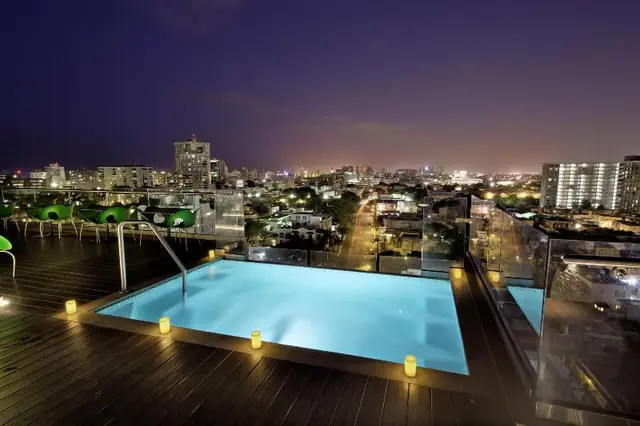 Ciqala Luxury Home Suites