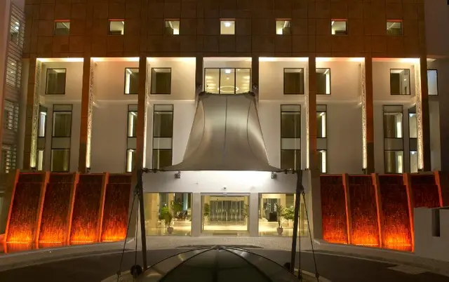Sunrise Pearl Hotel & Spa
