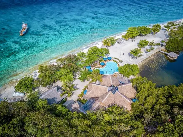 Bluewater Sumilon Island Resort
