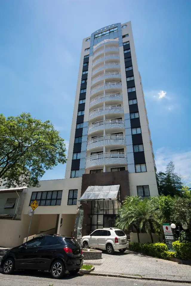 Tsue The Palace Flats