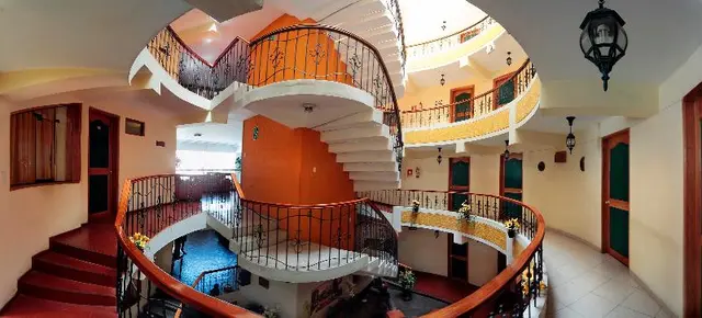 De La Villa Hermoza