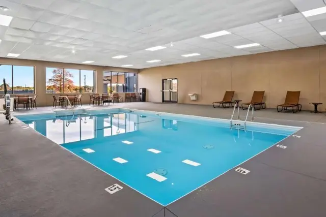 SureStay Plus by Best Western Stevensville St. Jos